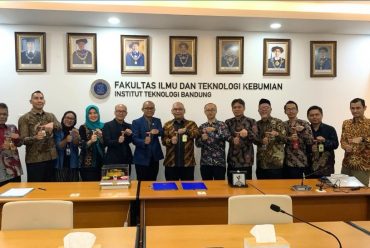 Penandatanganan Perjanjian Kerja Sama FITB-ITB dengan Kantor Pertanahan Kabupaten Sumedang
