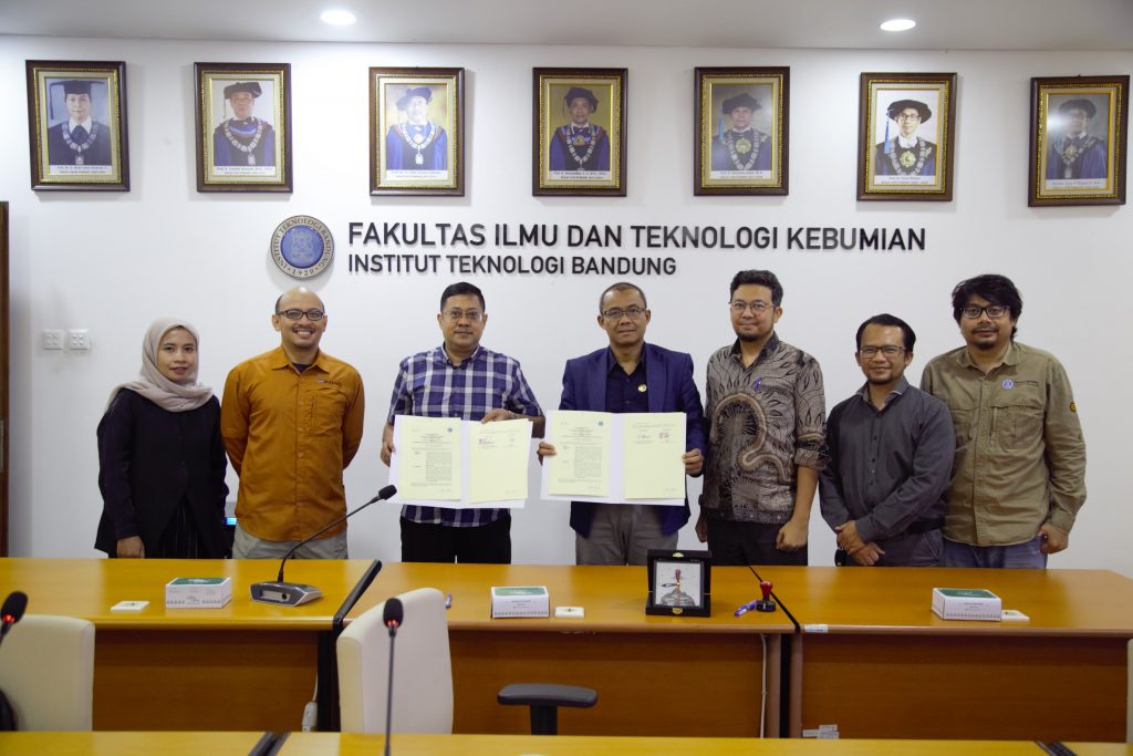 Perjanjian Kerjasama FITB dan MANVIS