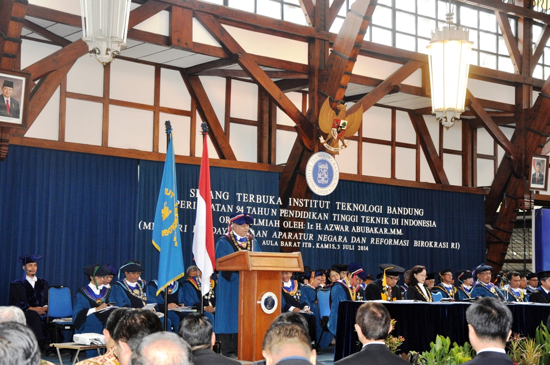 Pimpinan FTSL-ITB Menghadiri Peringatan 94 Tahun PTTI