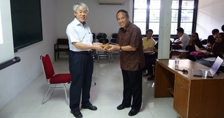 Kuliah Tamu oleh Prof. Kenji Okazaki (Kyoto University)