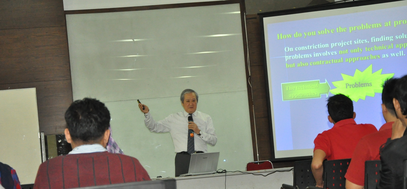 Kuliah Tamu oleh Prof. Dr. Shunji Kusayanagi