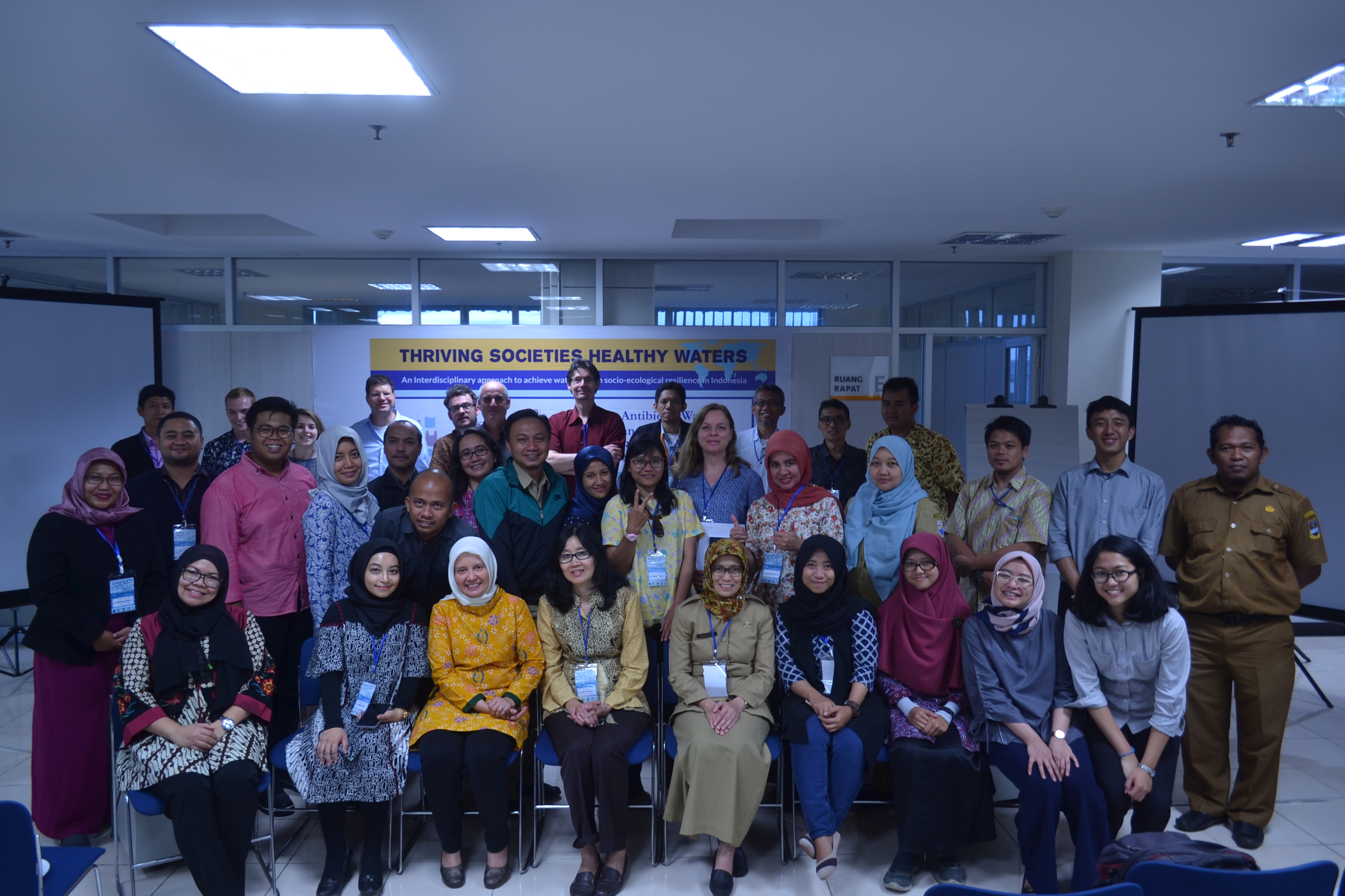 Workshop “Microplastic” serta “Antibiotic Waste and Antimicrobial Resistance”.