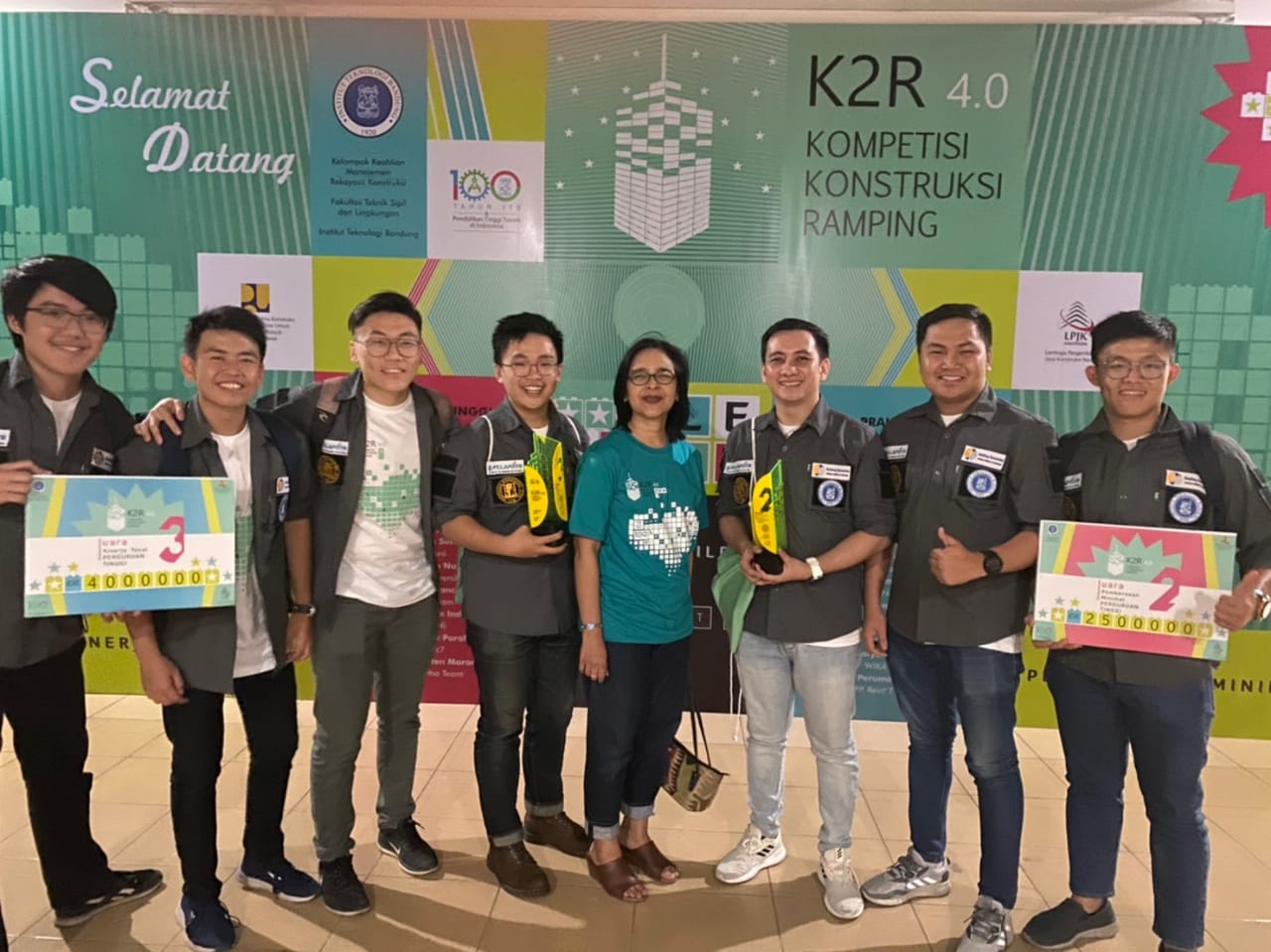 Tim Gading Ganesa ITB Raih Juara 2 dan Juara 3 Kompetisi Konstruksi Ramping 4.0