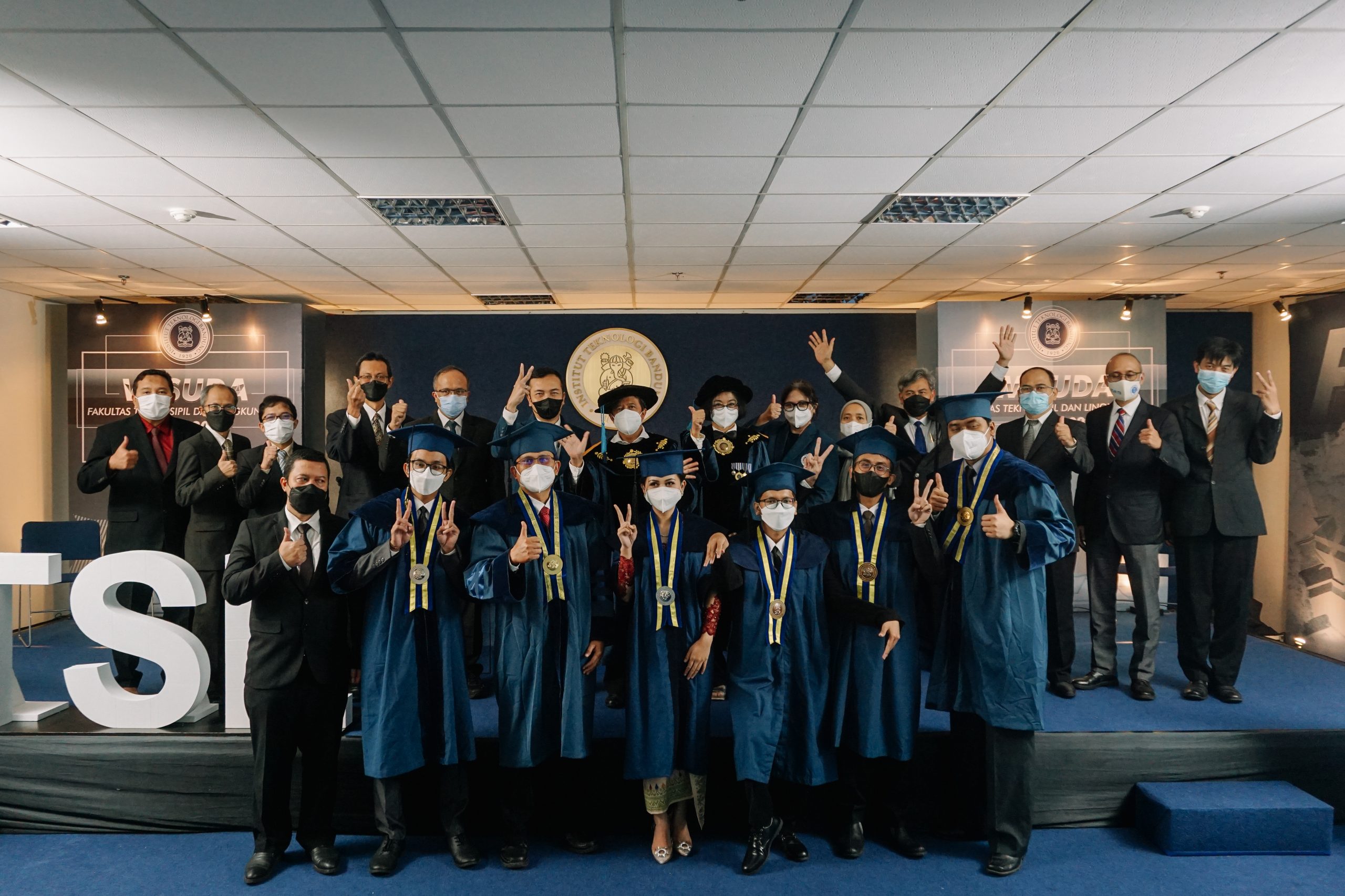 Wisuda FTSL Kedua Tahun Akademik 2021/2022