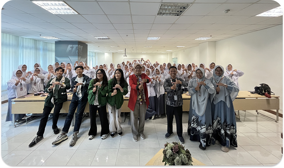 Kunjungan SMA Al Izzah Batu, Jawa Timur