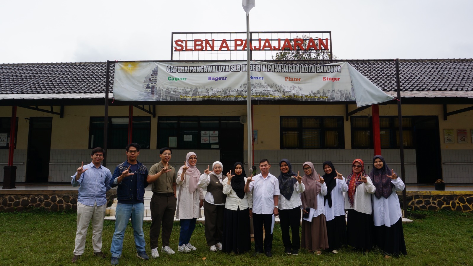 FTSL ITB Selenggarakan Pengabdian Masyarakat Penguatan Literasi Perubahan Iklim bagi Guru dan Siswa Tunanetra di SLBN A Pajajaran