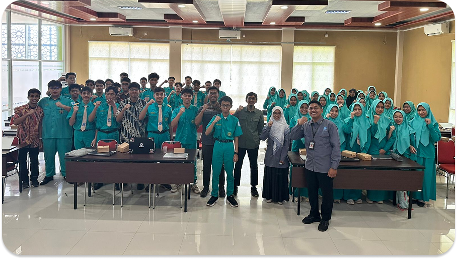 FTSL ITB Laksanakan Roadshow Pendidikan ke MAN Insan Cendekia Pekalongan