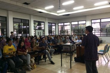 Pertemuan Awal Semester Prodi Teknik Metalurgi ITB : Mempererat tali silaturahmi antara Staf  Akademik dengan Mahasiswa