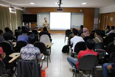 Guest Lecture with Dr.Yoga Pratomo