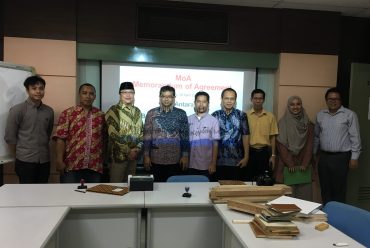 Penandatanganan Memorandum of Agreement antara KK TB dan PT. Bineatama Kayone Lestari