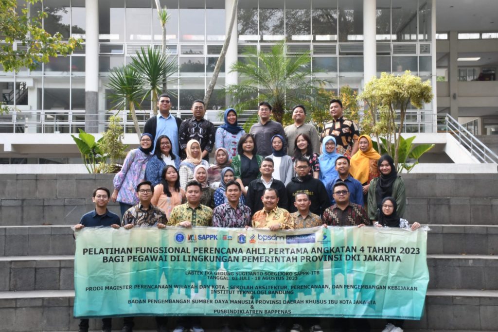 Diklat Jabatan Fungsional Perencana Ahli Pertama bersama Pemprov DKI Jakarta