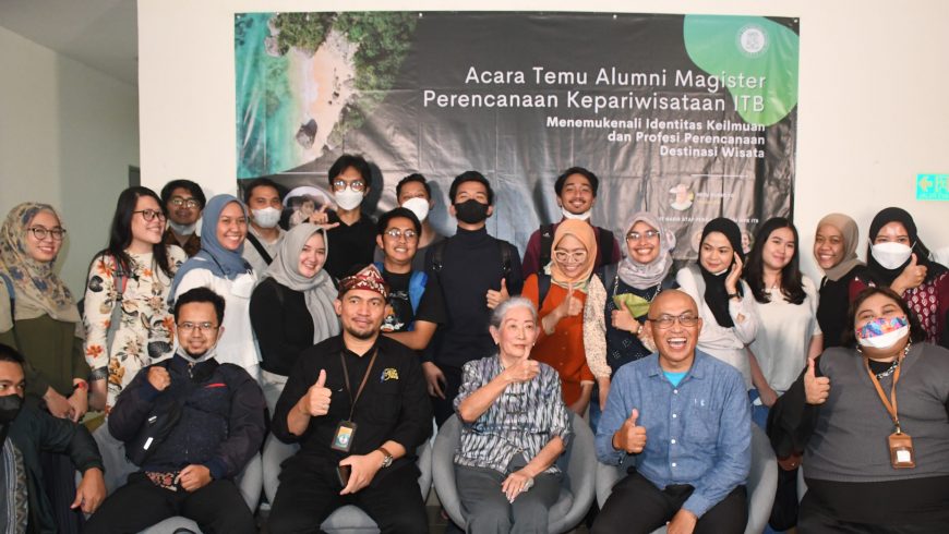 TEMU ALUMNI MAGISTER PERENCANAAN KEPARIWISATAAN BERLANGSUNG DENGAN HANGAT