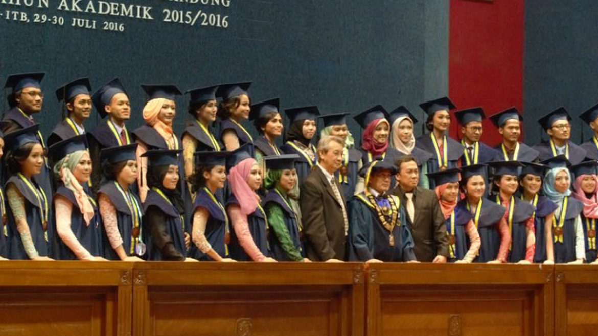 Wisuda Sarjana Periode Juli 2016